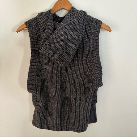 Purotatto Cashmere Wool Blend Hooded Poncho Sweater - Picture 9 of 16